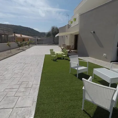 Casa Oggiano * كاستيلساردو